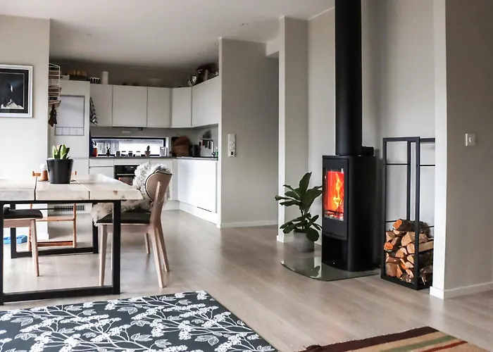 3 Bedroom Beautiful In Voss