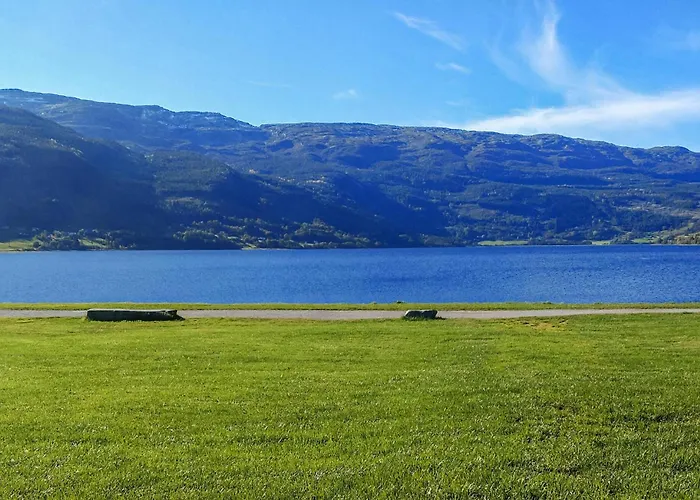 3 Bedroom Beautiful In Leilighet