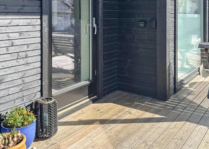 3 Bedroom Beautiful In Apartamento *