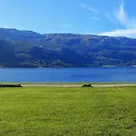 3 Bedroom Beautiful In Appartement